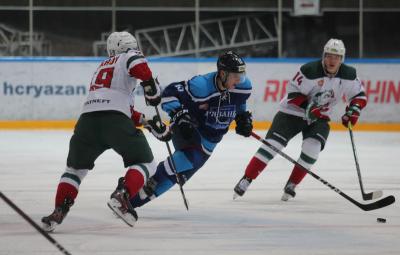 ХК «Рязань» проиграл заключительный матч первой домашней серии сезона казанскому «Барсу»